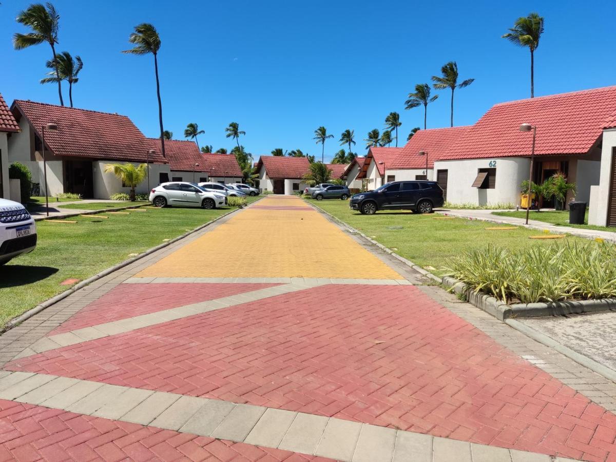 Oka Muro Alto Beira Mar De Unidade No Terreo *